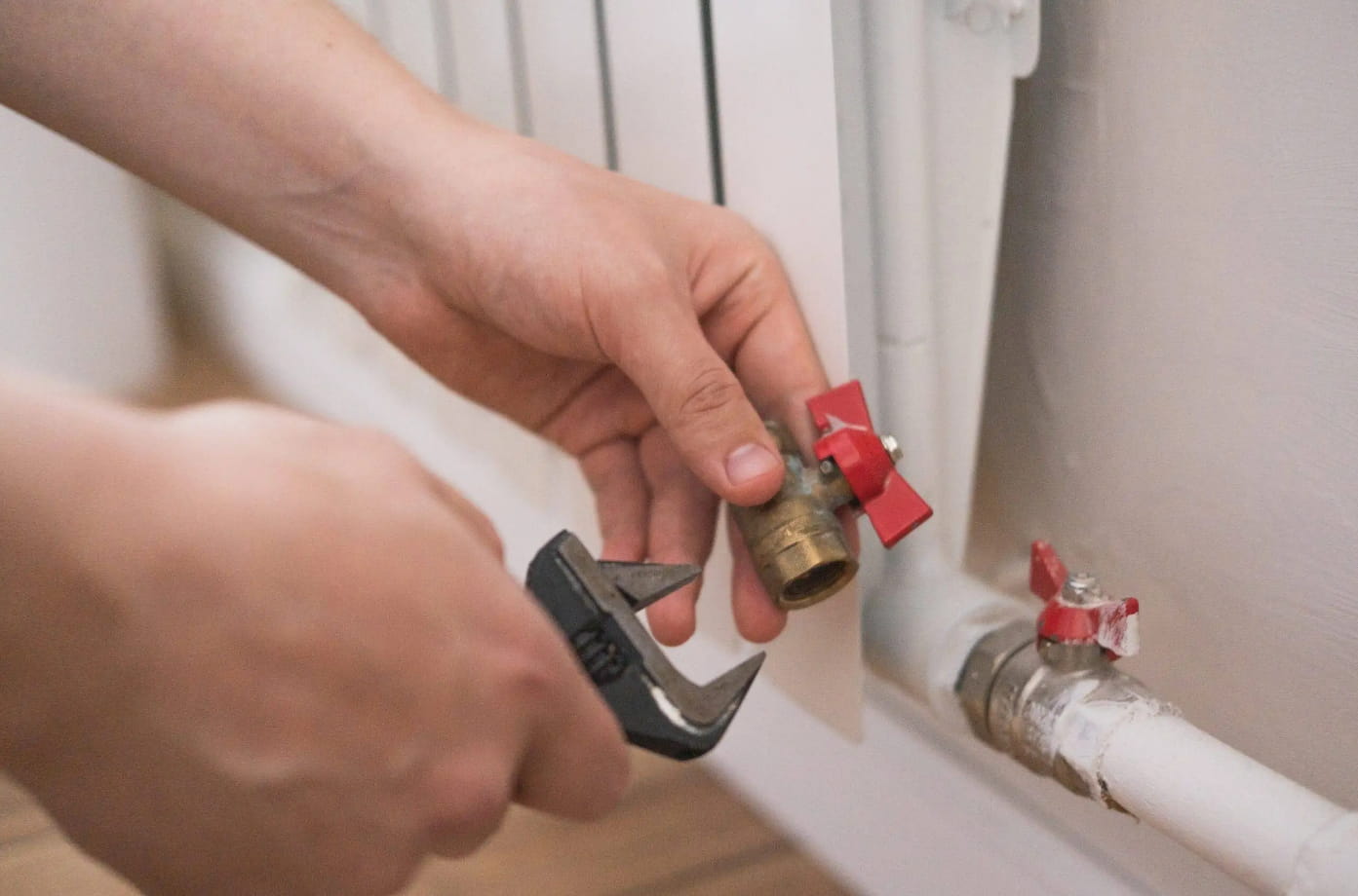 What is a ball valve in plumbing?