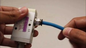 how does a 3 way air valve work